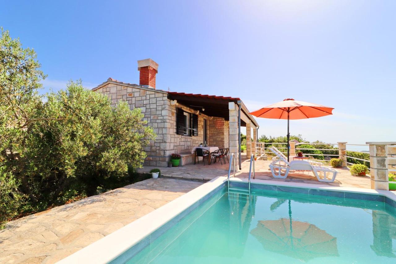 Holiday home Zule Zrnovo