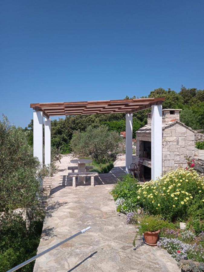 Zule Holiday home Zrnovo